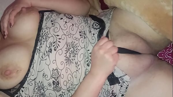 Compilacion De Esposa Puta Venezolana En Mexico Follando Todo El Año Con Los Amigos De Su Marido Feliz Año Nuevo! 2